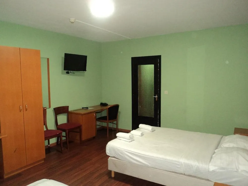 Albert Hotel Saint-Josse-ten-Noode