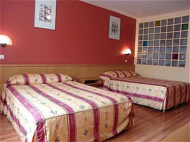 Albert Hotel Saint-Josse-ten-Noode 2*, Brusel
